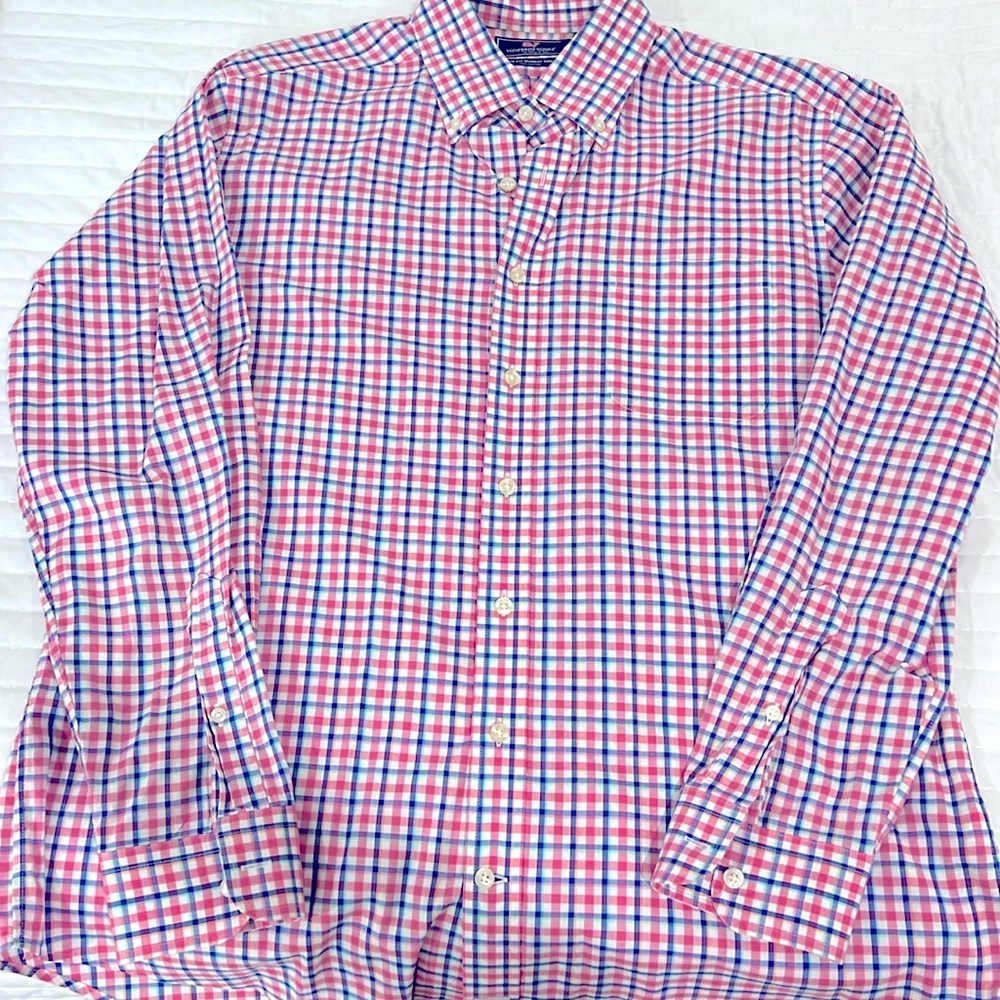 Vineyard Vines Button Down Shirt